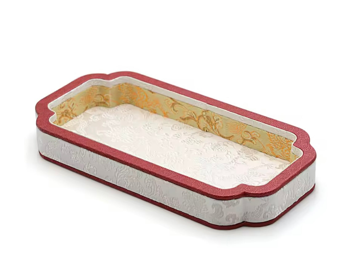 jewelry box D