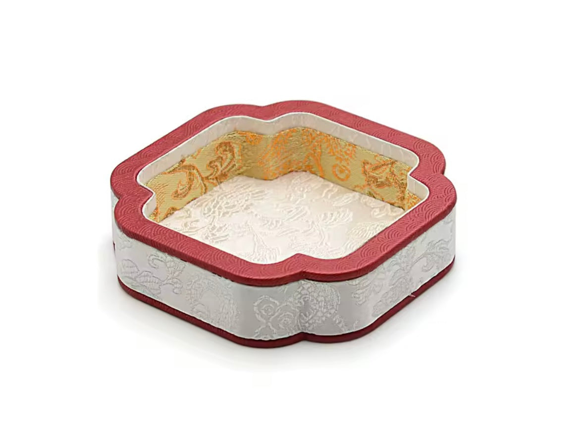 jewelry box D