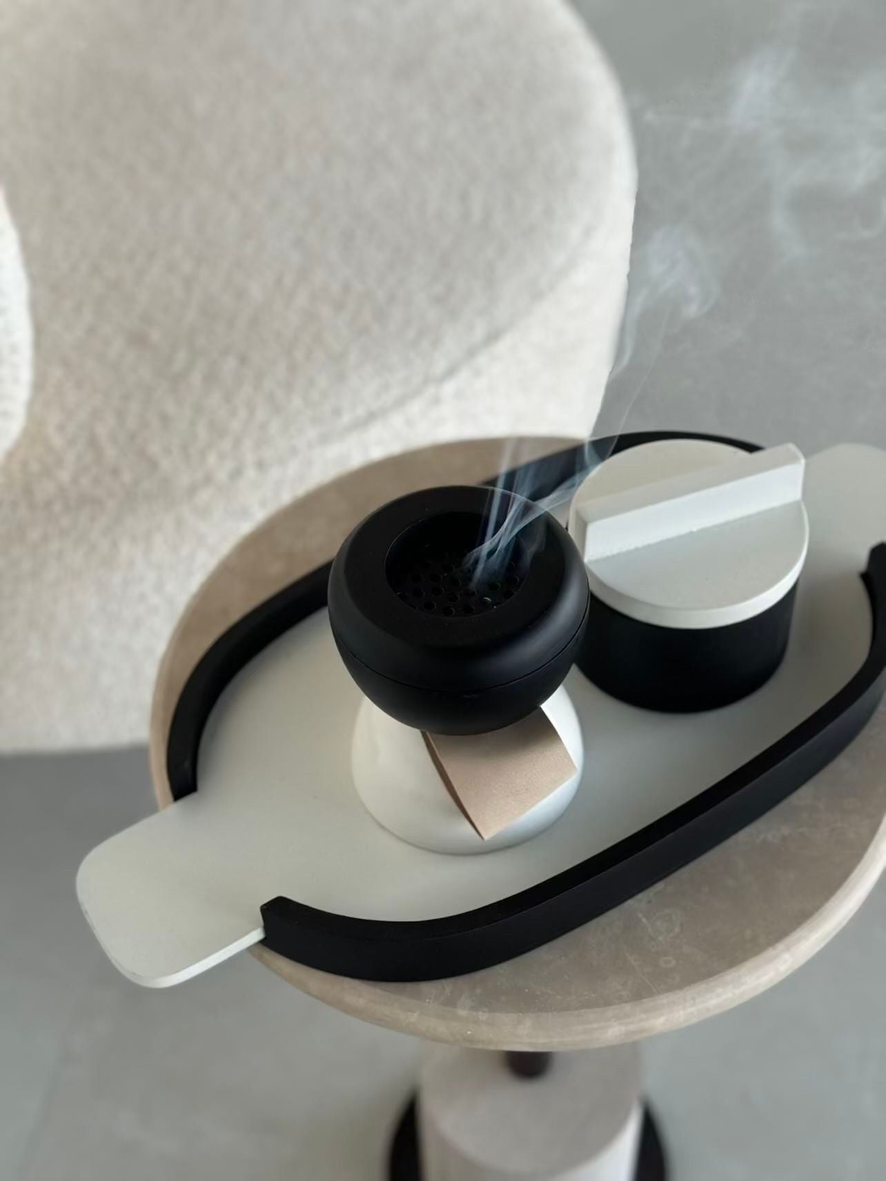 The Elegant Set
